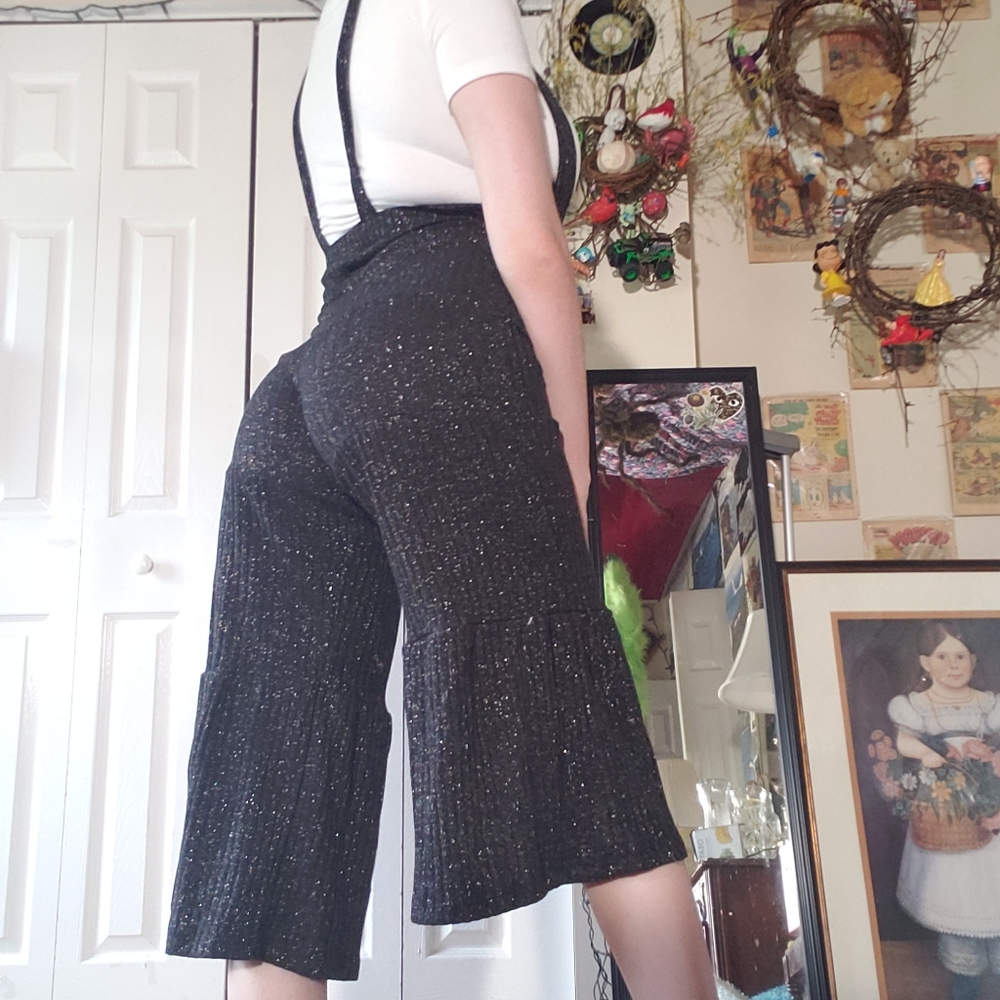 ♡ Black Overalls ♡ - Picture 3 of 3
